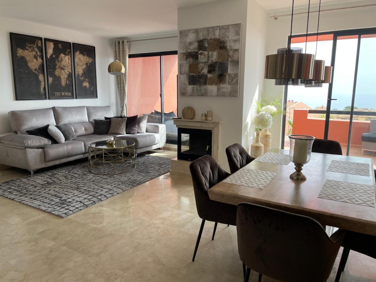 Calahonda Luxury Apartment With A Stunning Sea View Mijas Eksteriør bilde